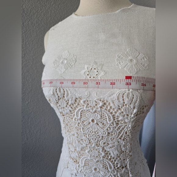Authentic Rare Dolce & Gabbana Lace Midi Shift Off-White Dress 38 XS - Picture 4 of 9